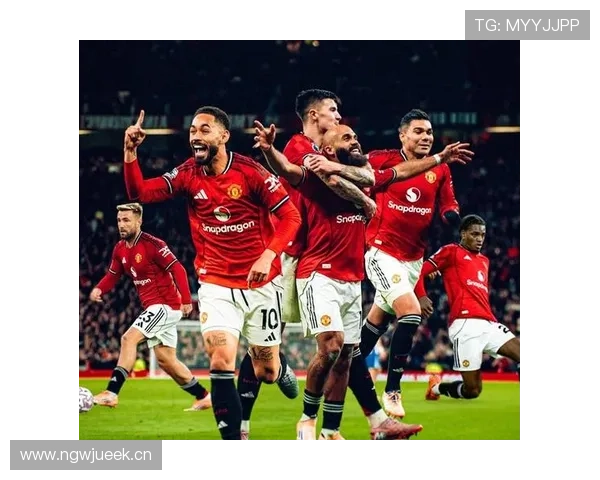 曼联转会策略失误是否已对球队赛季竞争力造成影响,阶段性体现稳定性压力 曼联转会策略失误是否已对球队赛季竞争力造成影响,阶段性体现稳定性压力