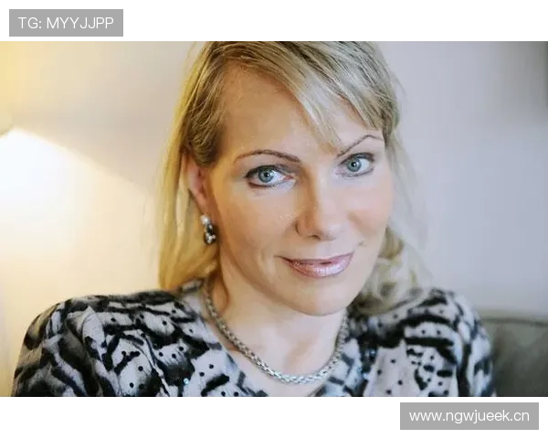 凯蒂·莱德基连喝水都要用秒表，这日常谁顶得住啊？